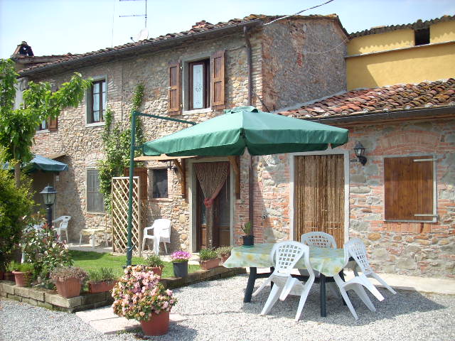 Affitto casa vacanze campagna montecarlo