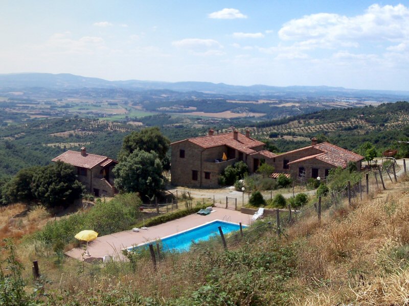 Affitto agriturismo campagna paciano
