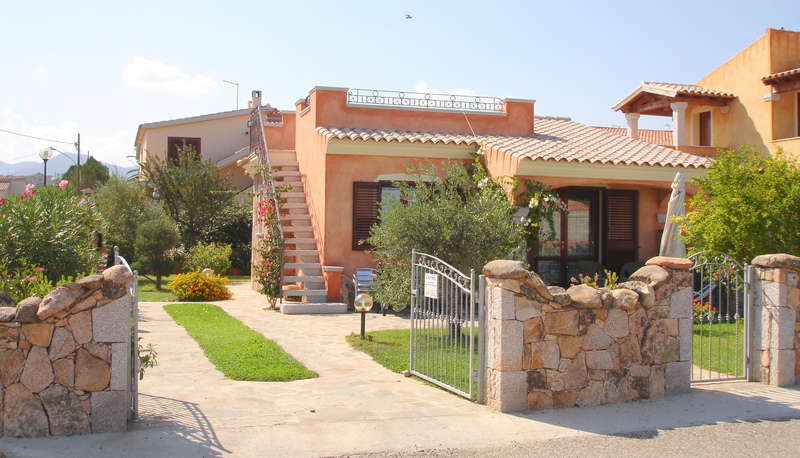 Affitto Casa vacanze Mare BUDONI