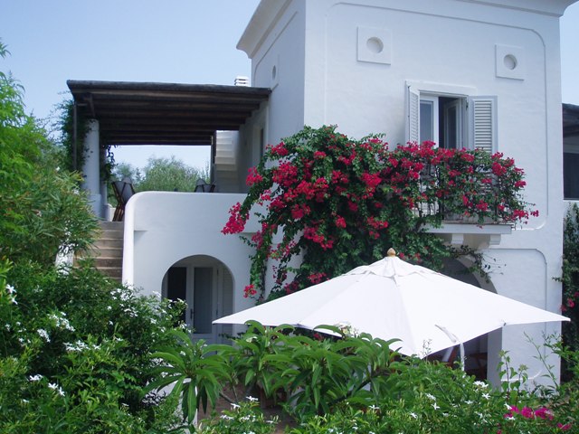 Affitto villa mare panarea
